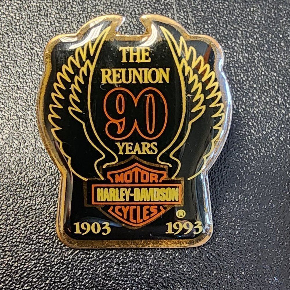 Harley Davidson Logo 90th Anniversary The Reunion 90 Years 1903-1993 Wings pin